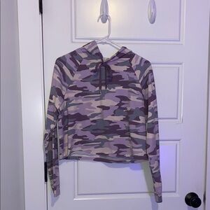 Wild Fable Camouflage Hooded Women's Crop Top